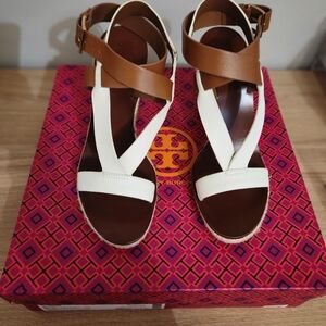 Tory Burch Women's White and Brown Sandals